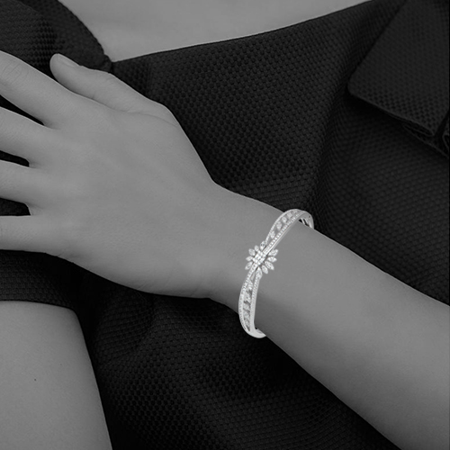 Best bracelets to buy for girls | Business Insider India