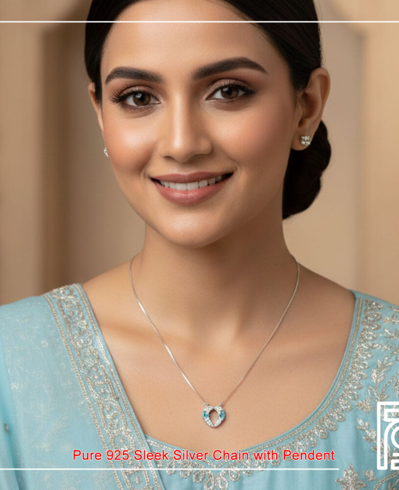 Feathers Shape Silver Pendant