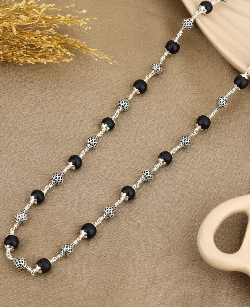 Karungali Silver Mala (Ornate Sphere Beads)